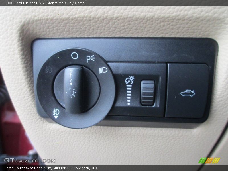 Merlot Metallic / Camel 2006 Ford Fusion SE V6