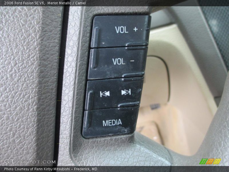 Merlot Metallic / Camel 2006 Ford Fusion SE V6