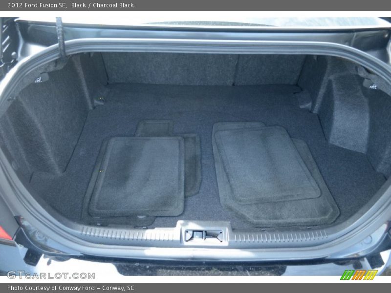  2012 Fusion SE Trunk
