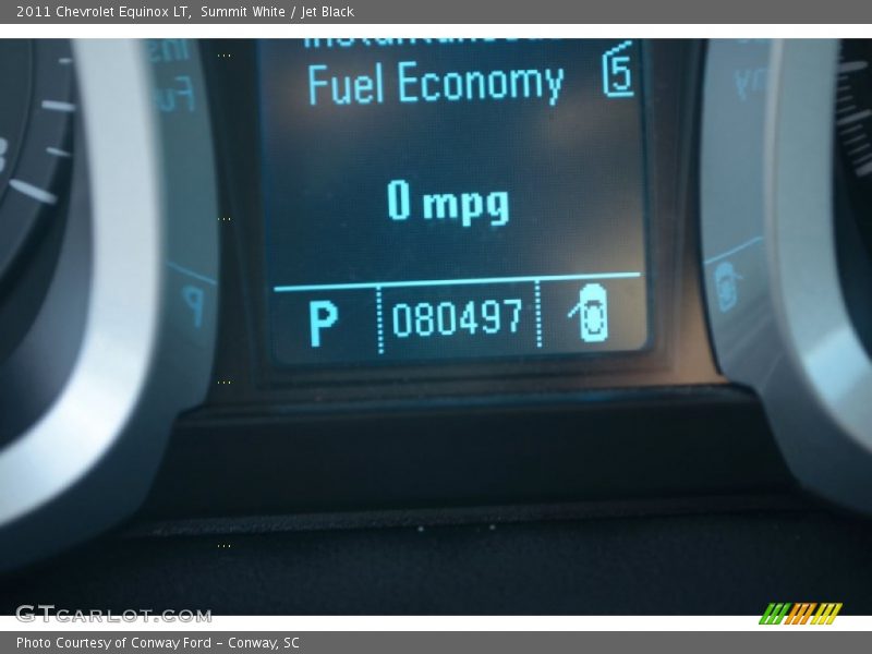 Summit White / Jet Black 2011 Chevrolet Equinox LT
