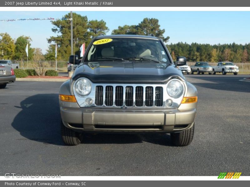 Light Khaki Metallic / Khaki 2007 Jeep Liberty Limited 4x4