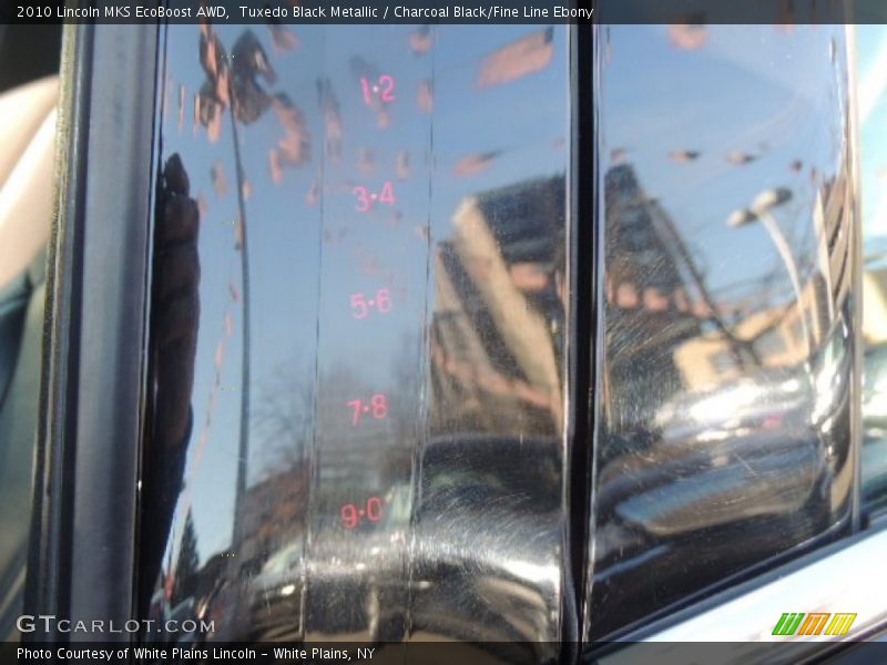 Tuxedo Black Metallic / Charcoal Black/Fine Line Ebony 2010 Lincoln MKS EcoBoost AWD