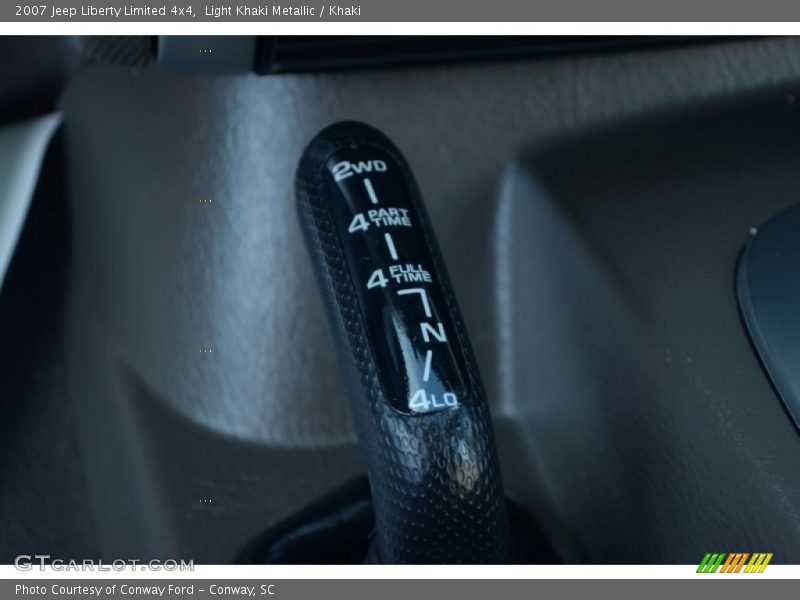 Light Khaki Metallic / Khaki 2007 Jeep Liberty Limited 4x4