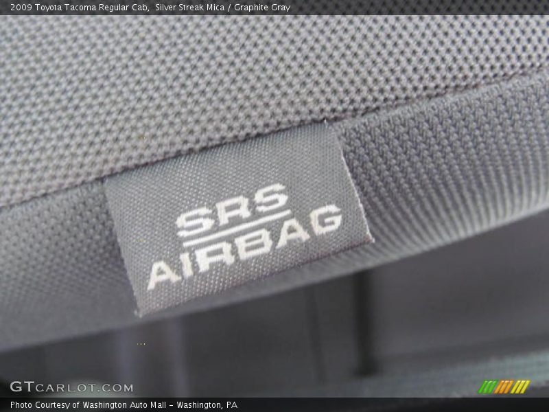Silver Streak Mica / Graphite Gray 2009 Toyota Tacoma Regular Cab