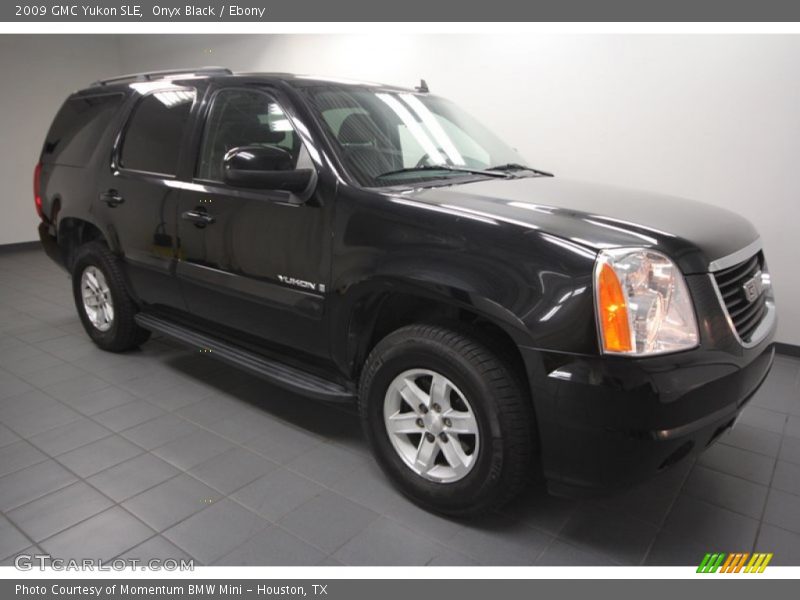 Onyx Black / Ebony 2009 GMC Yukon SLE