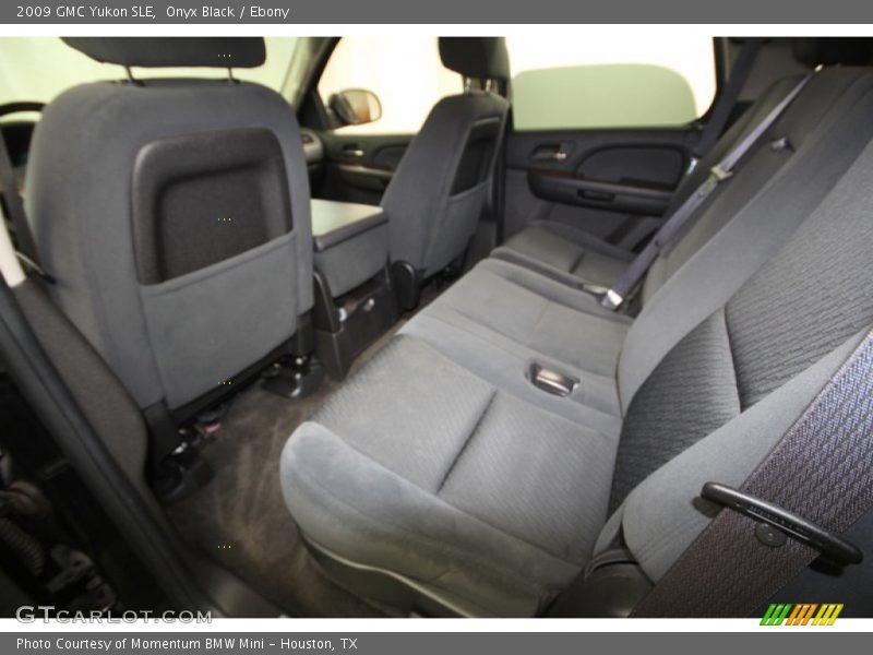 Onyx Black / Ebony 2009 GMC Yukon SLE