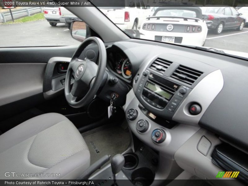 Dashboard of 2008 RAV4 V6 4WD