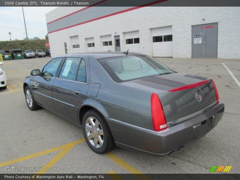 Titanium Metallic / Titanium 2006 Cadillac DTS