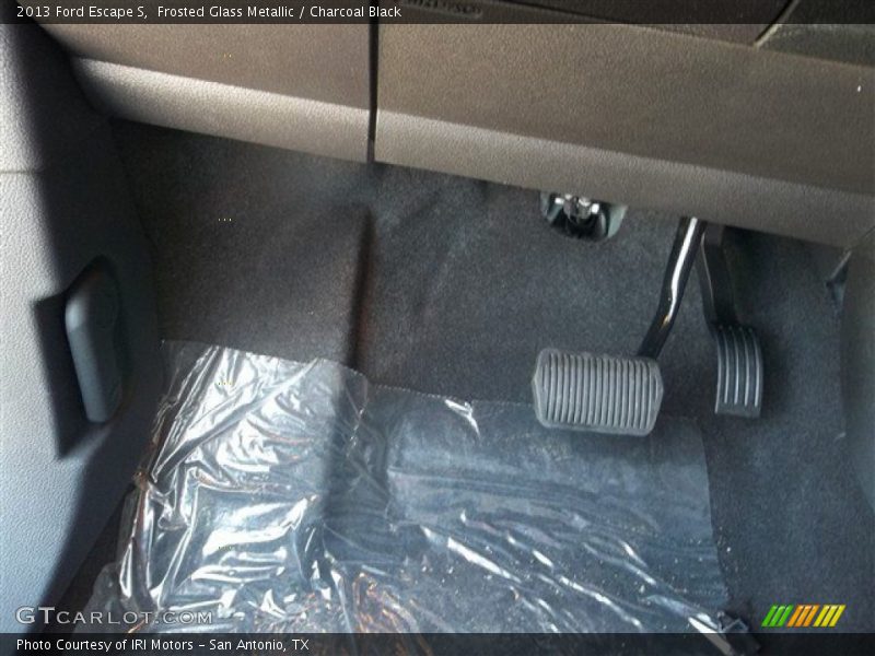 Frosted Glass Metallic / Charcoal Black 2013 Ford Escape S