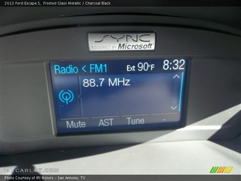 Frosted Glass Metallic / Charcoal Black 2013 Ford Escape S