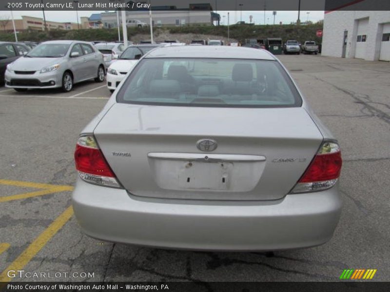 Lunar Mist Metallic / Gray 2005 Toyota Camry LE