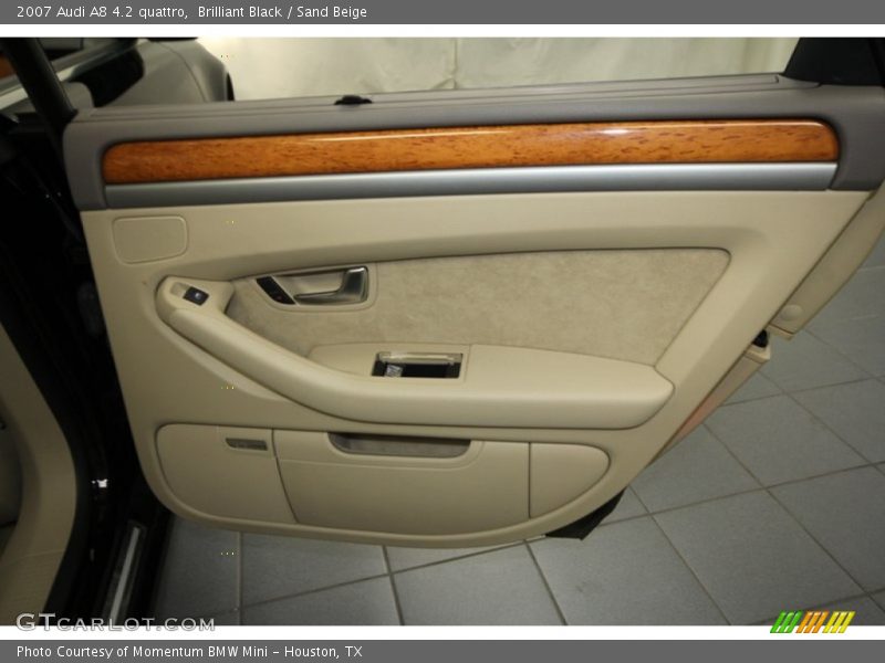 Brilliant Black / Sand Beige 2007 Audi A8 4.2 quattro