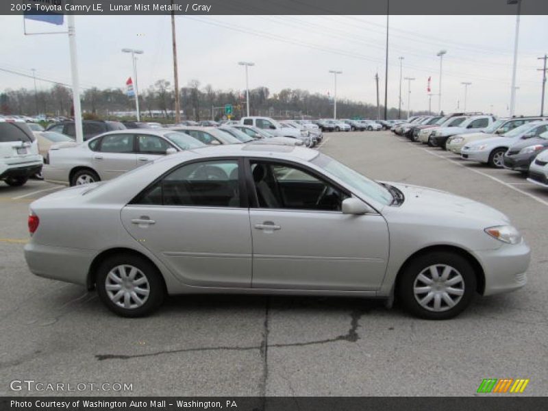Lunar Mist Metallic / Gray 2005 Toyota Camry LE