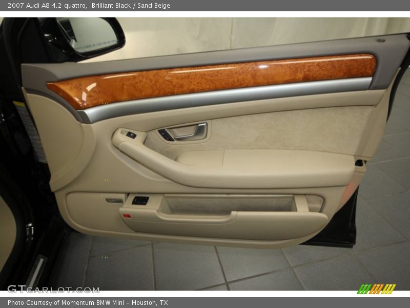 Brilliant Black / Sand Beige 2007 Audi A8 4.2 quattro