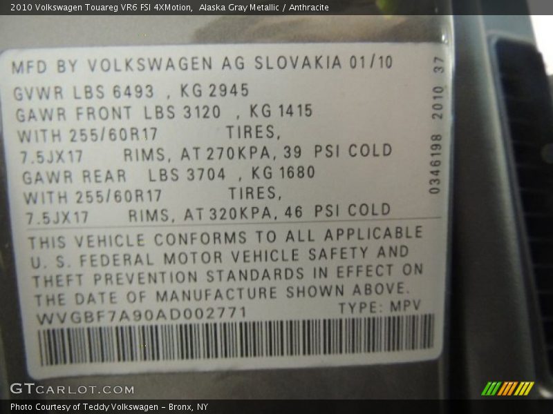 Alaska Gray Metallic / Anthracite 2010 Volkswagen Touareg VR6 FSI 4XMotion