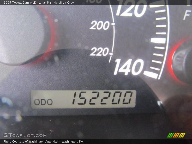 Lunar Mist Metallic / Gray 2005 Toyota Camry LE