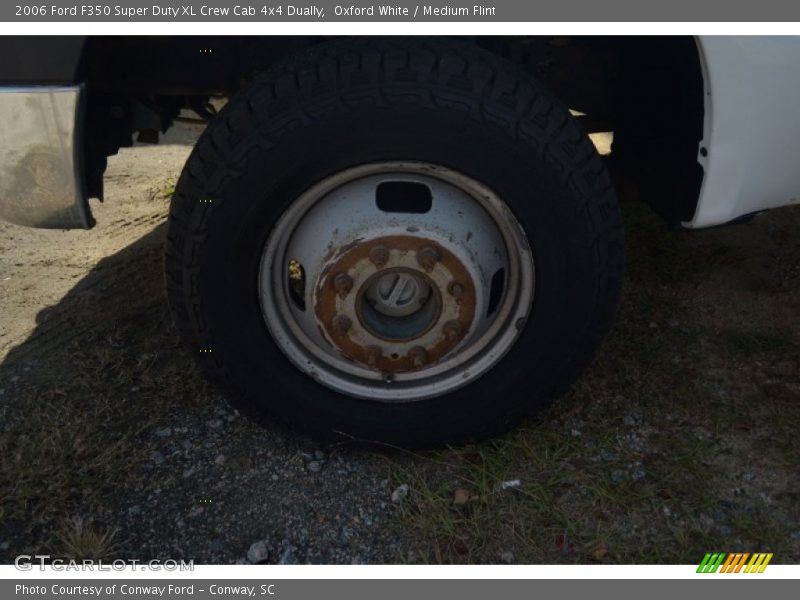 Oxford White / Medium Flint 2006 Ford F350 Super Duty XL Crew Cab 4x4 Dually