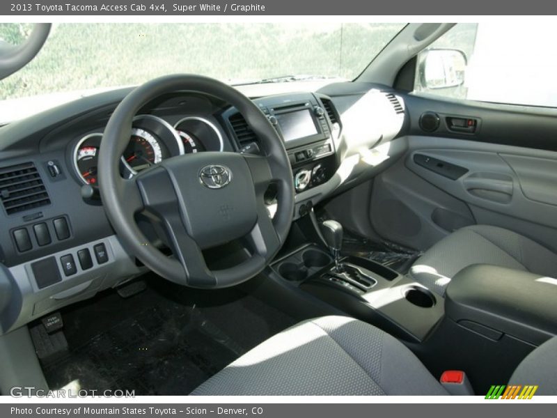 Super White / Graphite 2013 Toyota Tacoma Access Cab 4x4