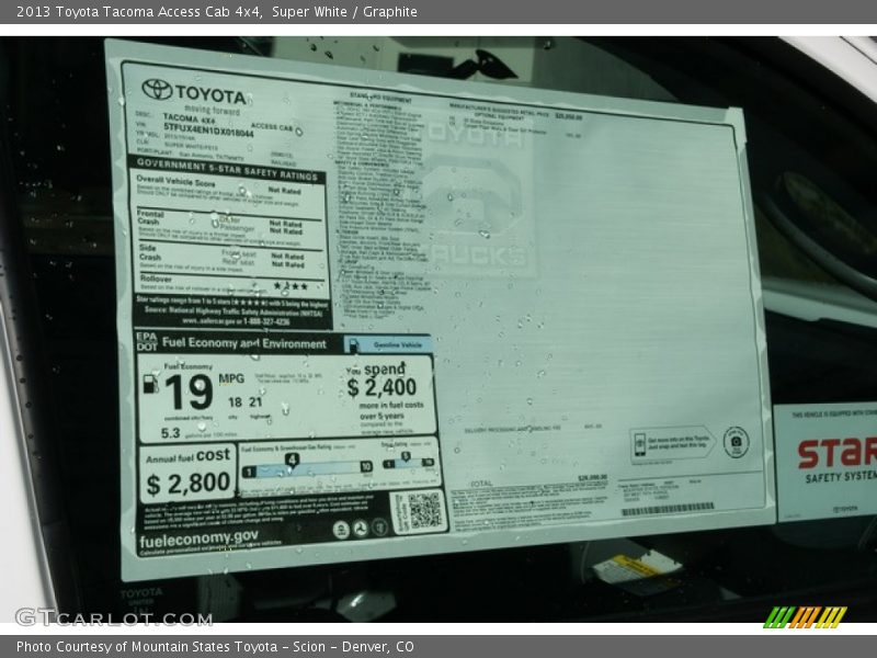 Super White / Graphite 2013 Toyota Tacoma Access Cab 4x4