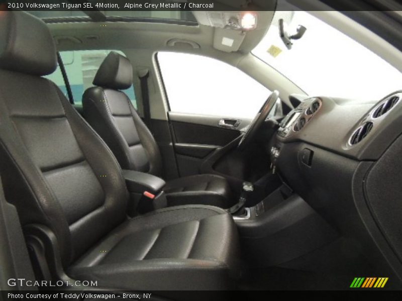 Alpine Grey Metallic / Charcoal 2010 Volkswagen Tiguan SEL 4Motion