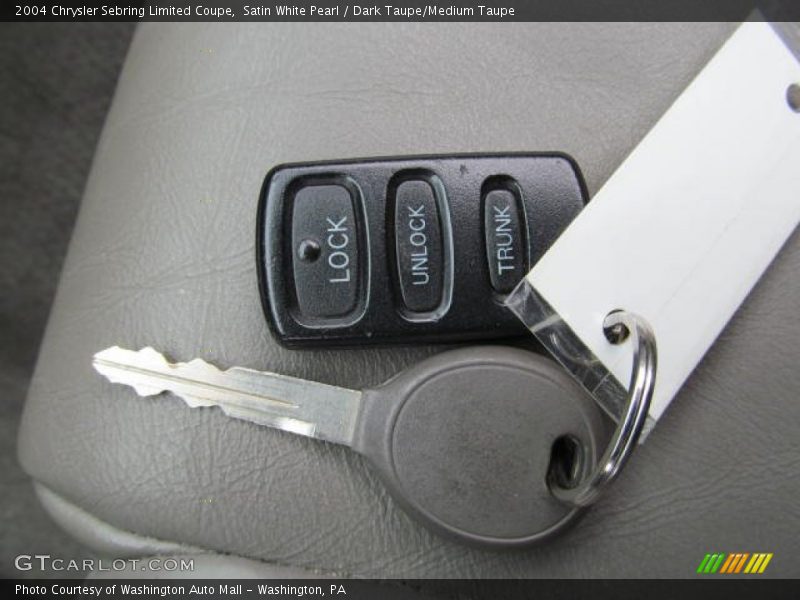 Keys of 2004 Sebring Limited Coupe