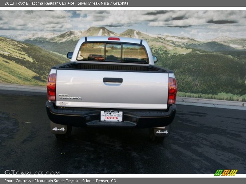 Silver Streak Mica / Graphite 2013 Toyota Tacoma Regular Cab 4x4