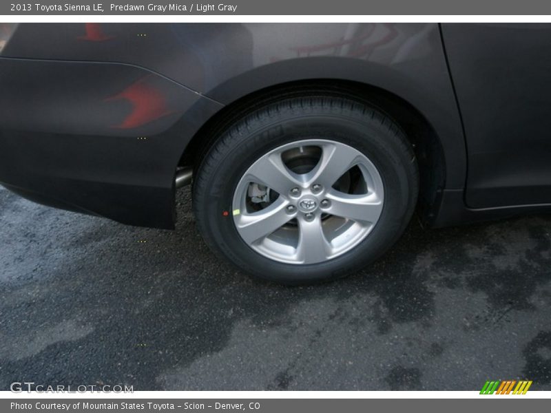 Predawn Gray Mica / Light Gray 2013 Toyota Sienna LE