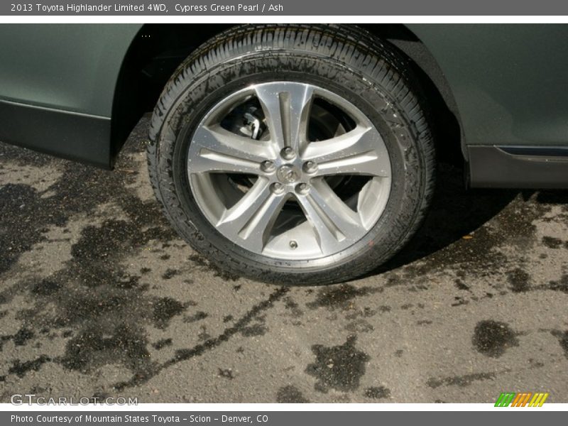 Cypress Green Pearl / Ash 2013 Toyota Highlander Limited 4WD