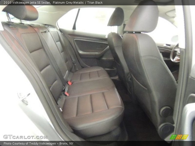 Platinum Grey Metallic / Titan Black 2010 Volkswagen Jetta SE Sedan