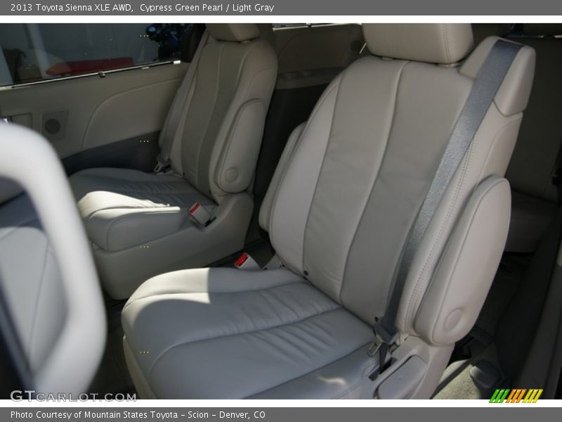 Cypress Green Pearl / Light Gray 2013 Toyota Sienna XLE AWD
