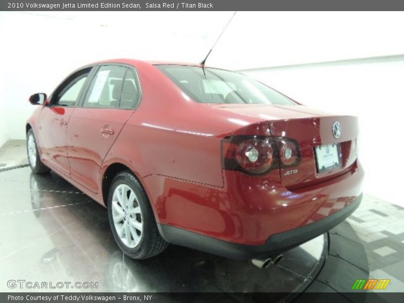 Salsa Red / Titan Black 2010 Volkswagen Jetta Limited Edition Sedan
