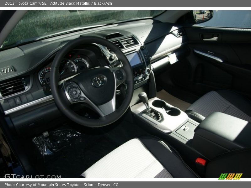 Attitude Black Metallic / Black/Ash 2012 Toyota Camry SE