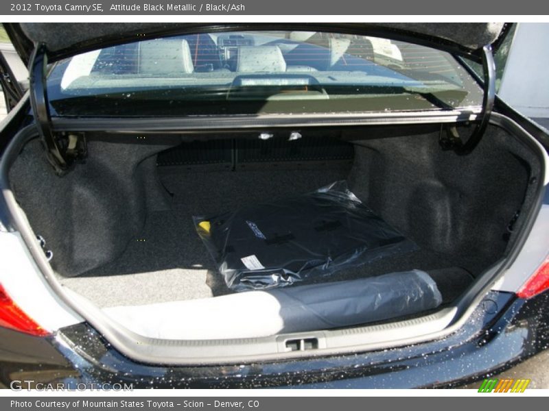 Attitude Black Metallic / Black/Ash 2012 Toyota Camry SE