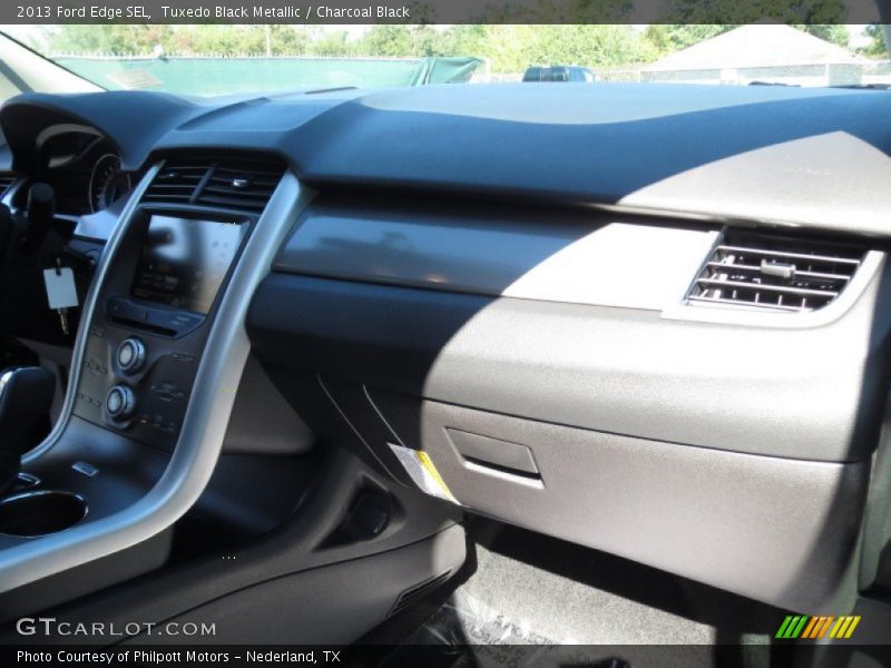 Tuxedo Black Metallic / Charcoal Black 2013 Ford Edge SEL
