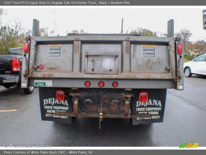 Black / Medium Flint 2007 Ford F550 Super Duty XL Regular Cab 4x4 Dump Truck