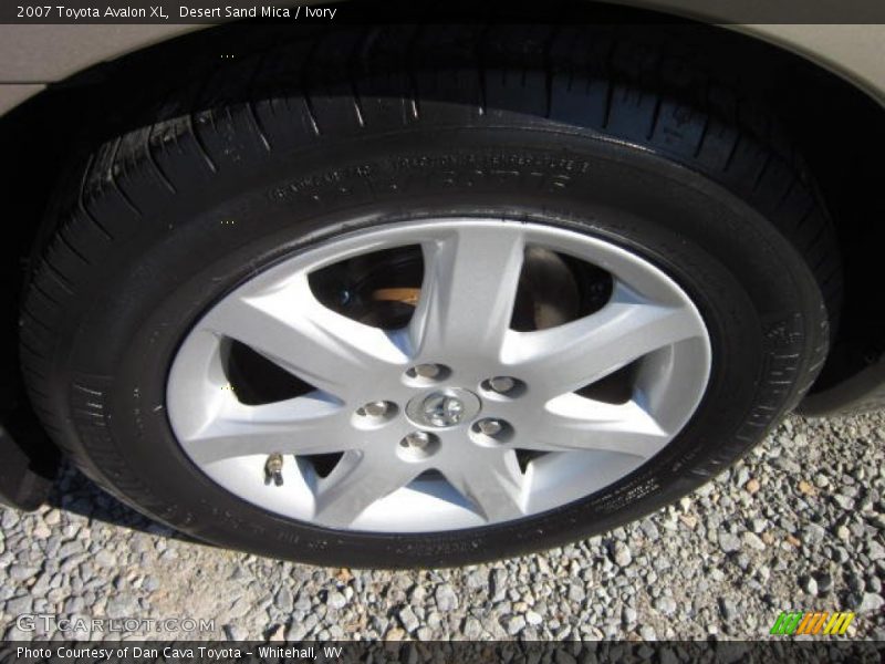 Desert Sand Mica / Ivory 2007 Toyota Avalon XL