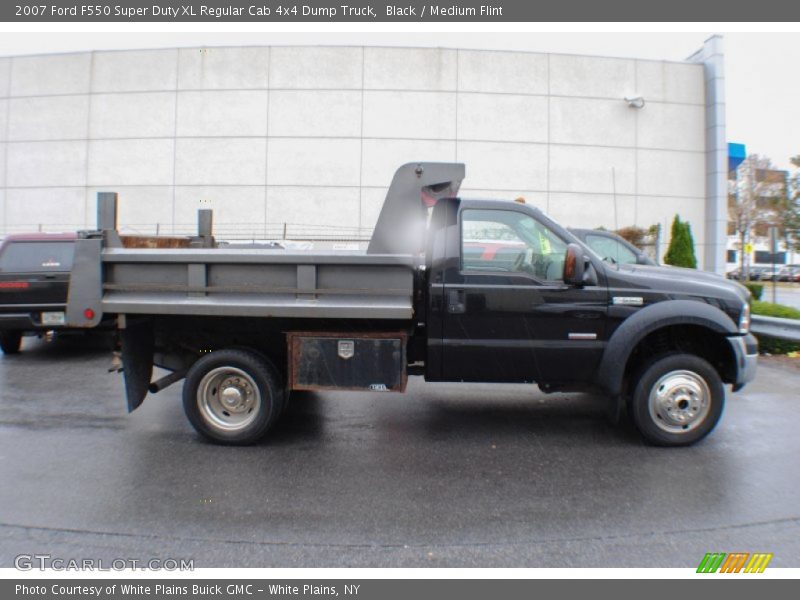  2007 F550 Super Duty XL Regular Cab 4x4 Dump Truck Black