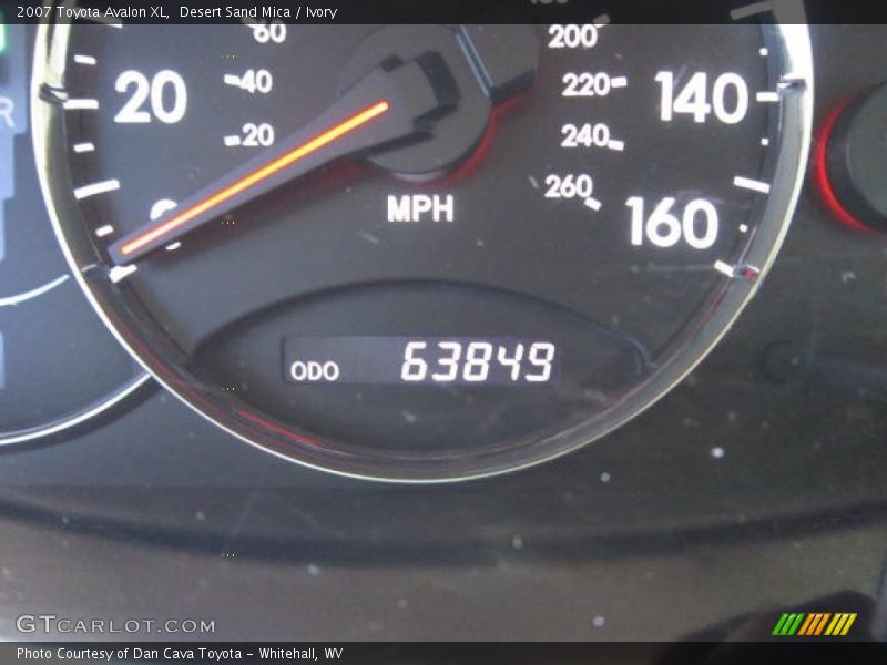 Desert Sand Mica / Ivory 2007 Toyota Avalon XL