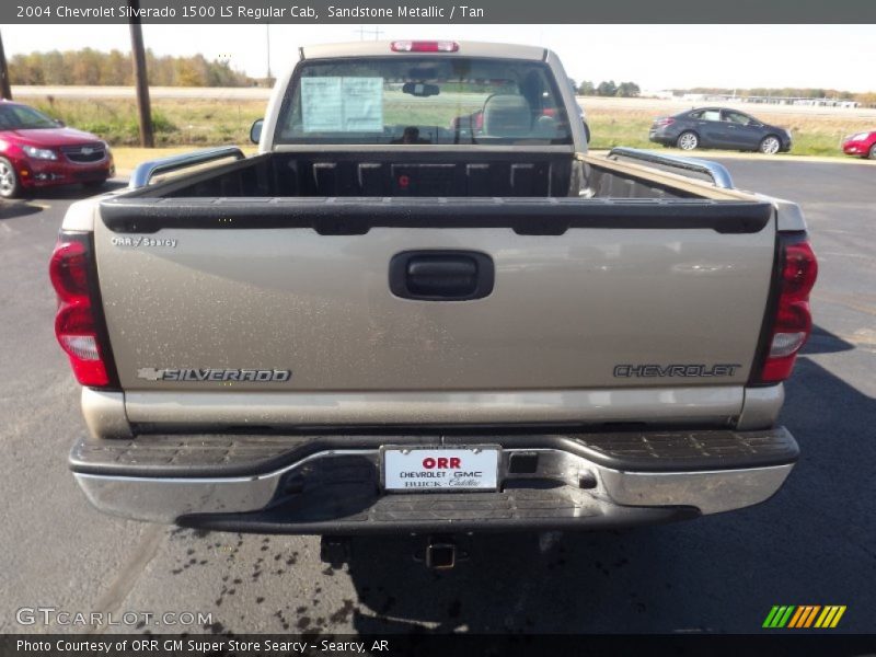 Sandstone Metallic / Tan 2004 Chevrolet Silverado 1500 LS Regular Cab