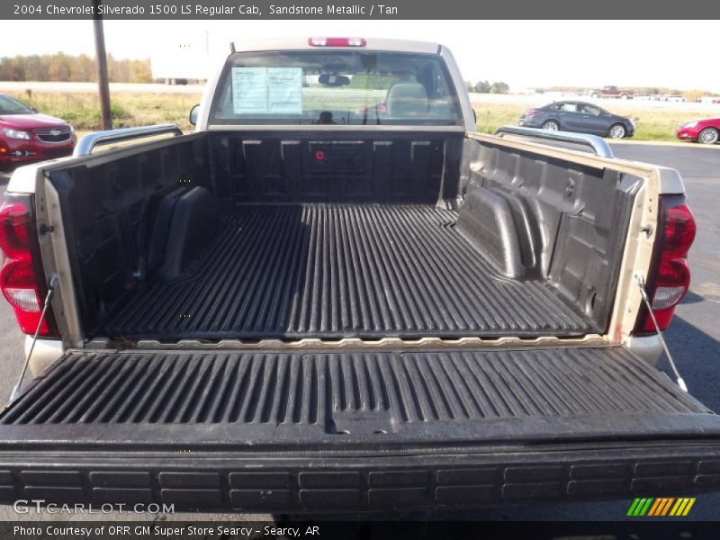 Sandstone Metallic / Tan 2004 Chevrolet Silverado 1500 LS Regular Cab
