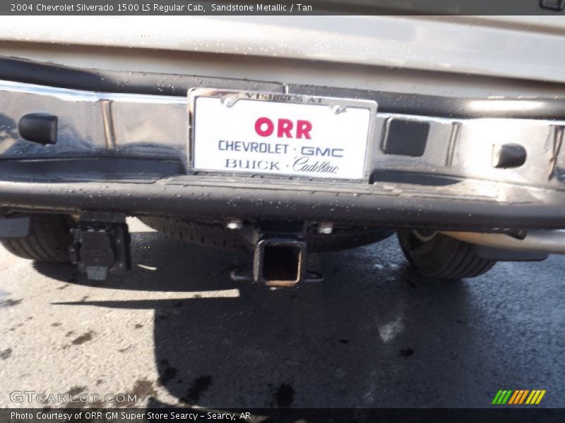 Sandstone Metallic / Tan 2004 Chevrolet Silverado 1500 LS Regular Cab