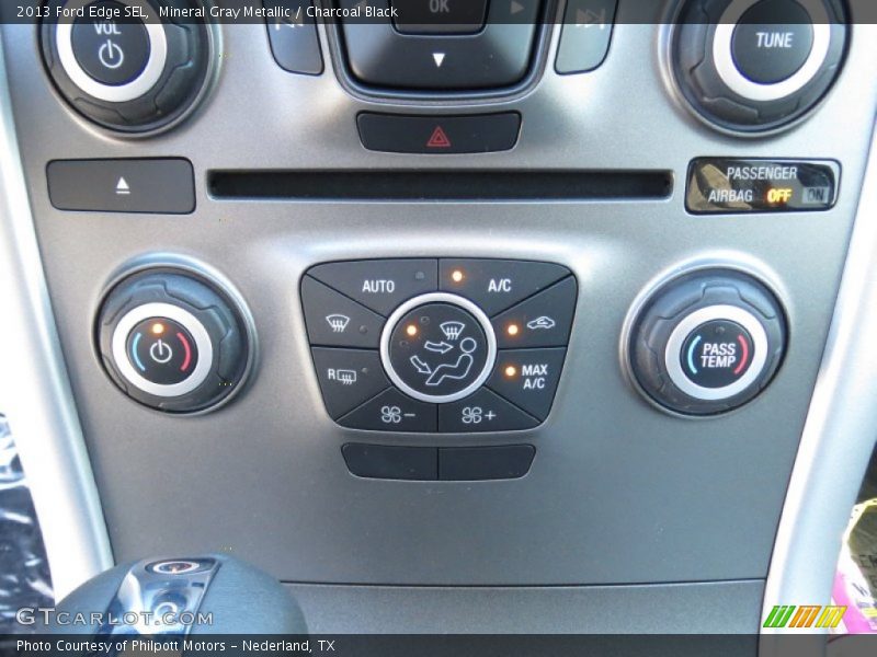 Mineral Gray Metallic / Charcoal Black 2013 Ford Edge SEL