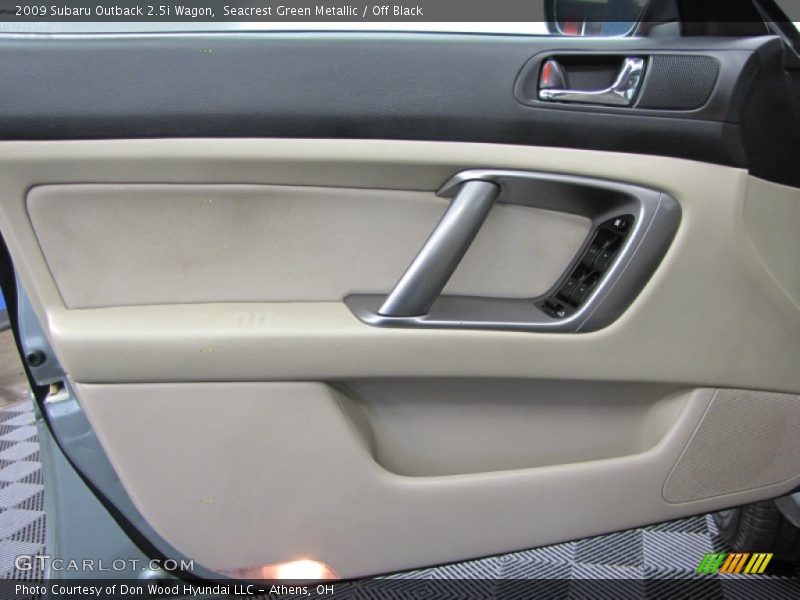 Seacrest Green Metallic / Off Black 2009 Subaru Outback 2.5i Wagon