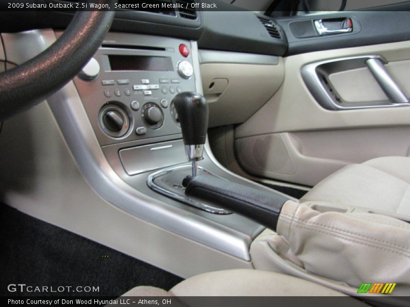 Seacrest Green Metallic / Off Black 2009 Subaru Outback 2.5i Wagon