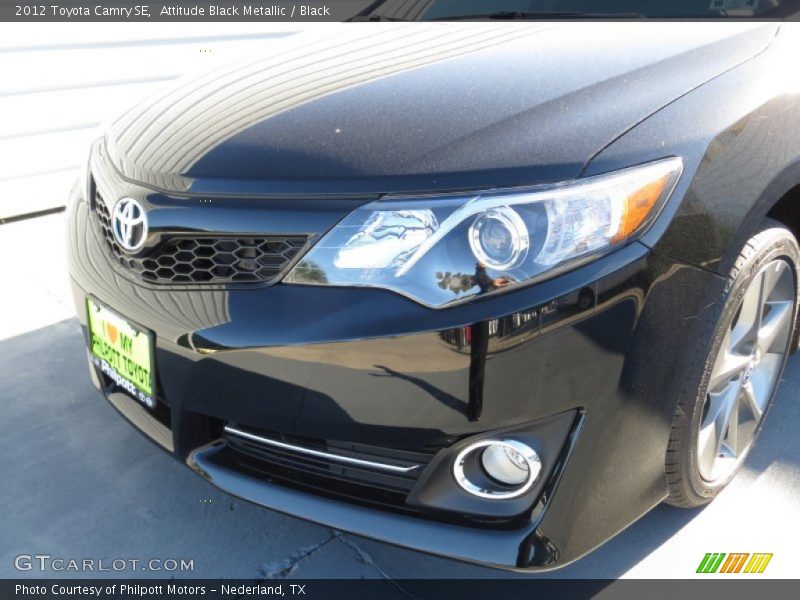 Attitude Black Metallic / Black 2012 Toyota Camry SE