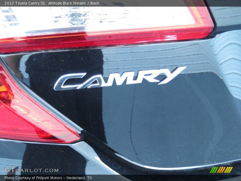 Attitude Black Metallic / Black 2012 Toyota Camry SE