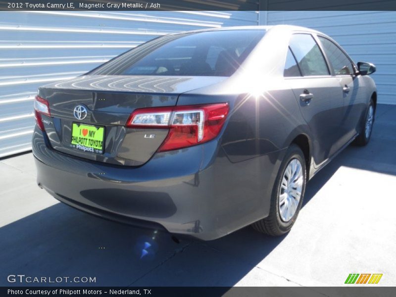 Magnetic Gray Metallic / Ash 2012 Toyota Camry LE