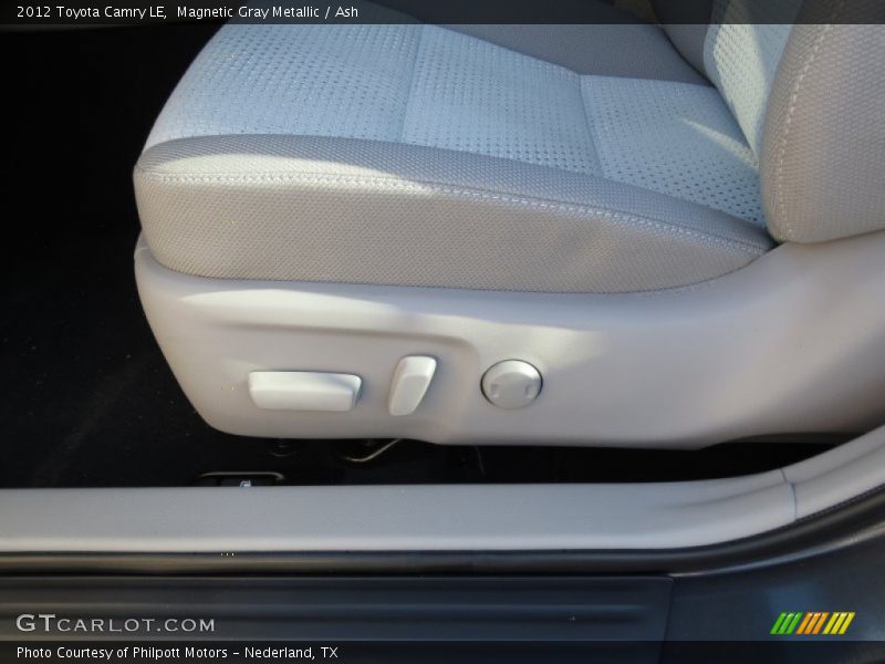 Magnetic Gray Metallic / Ash 2012 Toyota Camry LE