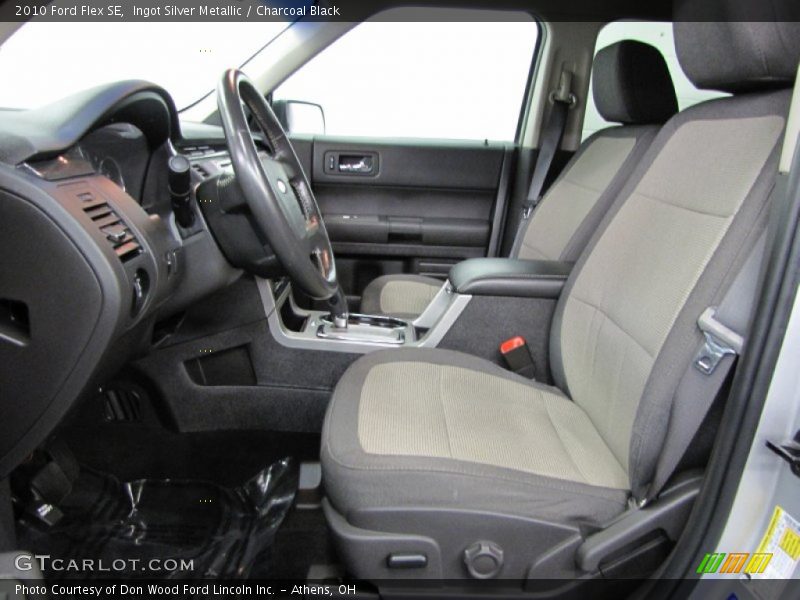 Ingot Silver Metallic / Charcoal Black 2010 Ford Flex SE