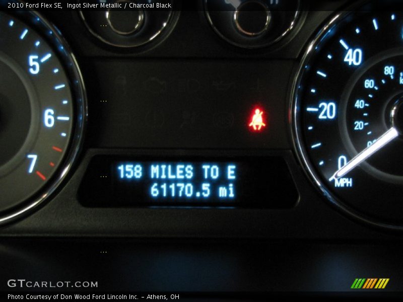 Ingot Silver Metallic / Charcoal Black 2010 Ford Flex SE